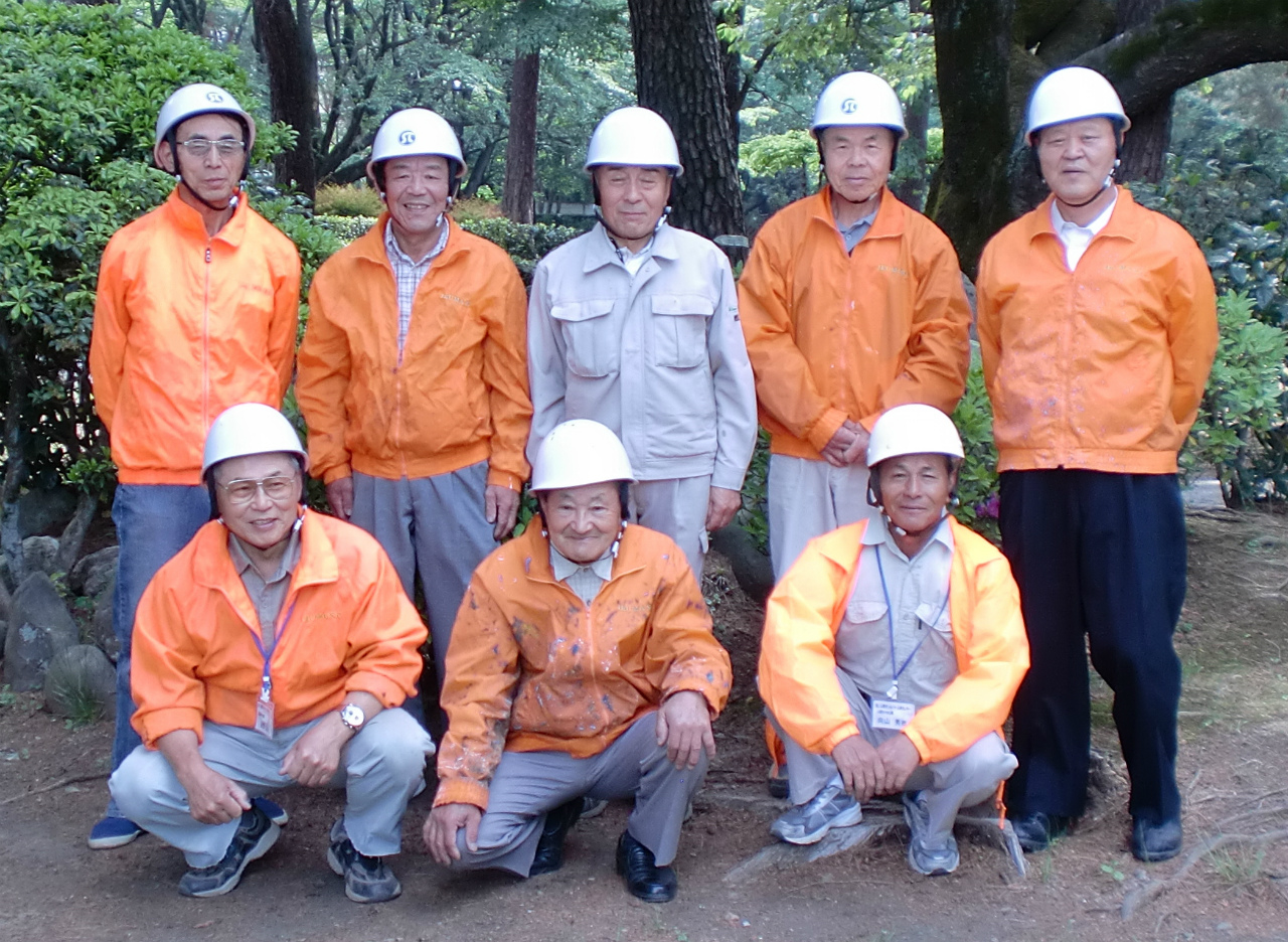 中央公園清掃管理業務の皆さん